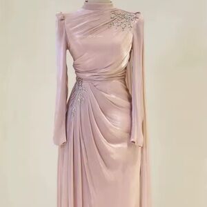 Elegant Mauve Evening Gown